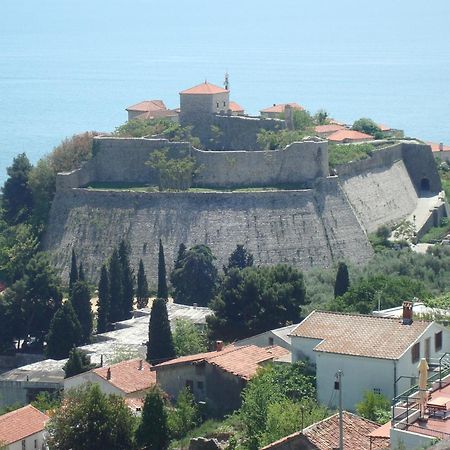 Apartments Cejovic Ulcinj Bagian luar foto