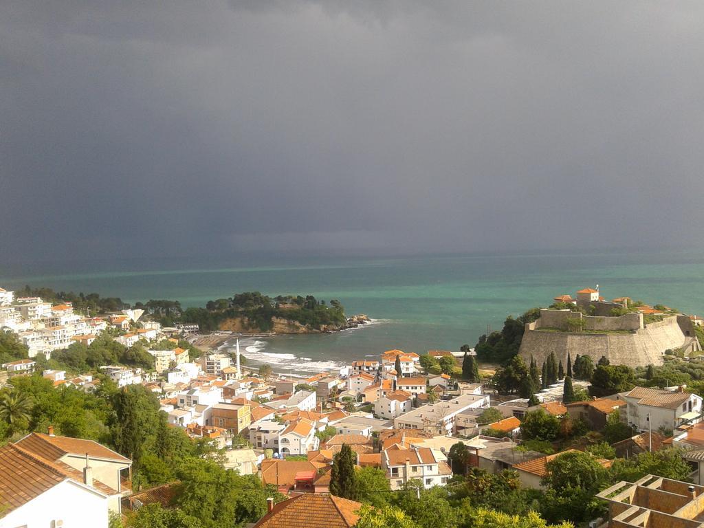 Apartments Cejovic Ulcinj Bagian luar foto
