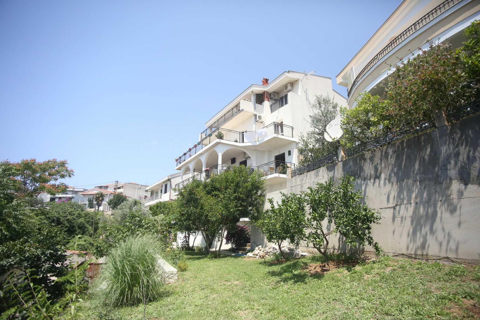 Apartments Cejovic Ulcinj Bagian luar foto